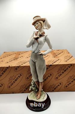 Giuseppe Armani Horsewoman Figurine Rider Girl 0910? Statue Capodimonte Florence