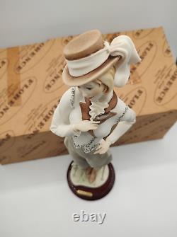 Giuseppe Armani Horsewoman Figurine Rider Girl 0910? Statue Capodimonte Florence