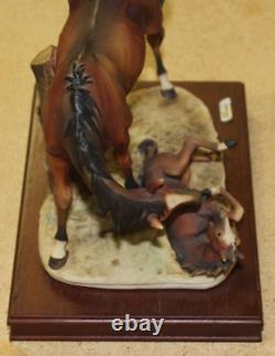 Giuseppe Armani Italy Ceramic Horse Statue Figurine Mare & Foal Wood Base MINT