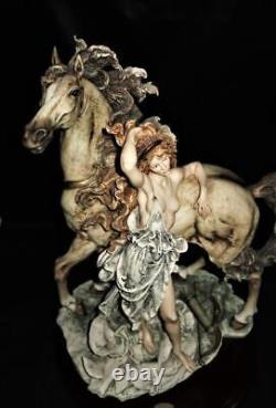 Giuseppe Armani Porcelain Figurine ARTEMIS 126-C LE 1188/5000 Lady with Horse