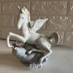Gorgeous Vtg Lladró Figurine Winged Companions Pegasus With bird EUC