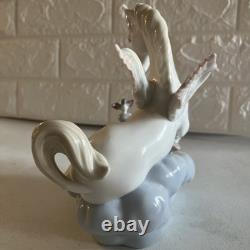 Gorgeous Vtg Lladró Figurine Winged Companions Pegasus With bird EUC