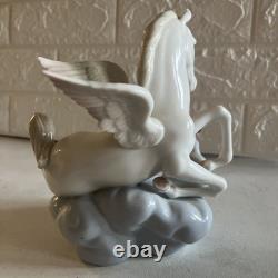 Gorgeous Vtg Lladró Figurine Winged Companions Pegasus With bird EUC