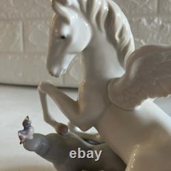 Gorgeous Vtg Lladró Figurine Winged Companions Pegasus With bird EUC
