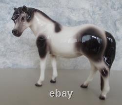 Hagen-Renaker 3.5 Black Pinto Pony Mare Horse Figurine M