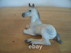 Hagen Renaker B-710 Lying Fez Arabian Foal Horse Figurine