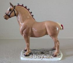 Hagen Renaker Chestnut Cinco DW Draft Horse #310 Retired New