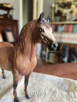 Hagen Renaker DW Morgan Stallion Lippet Brown Horse Figurine with Repairs AS IS
