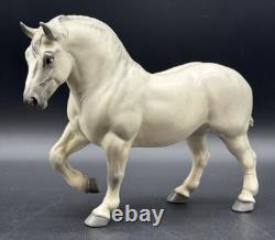 Hagen Renaker Percheron Draft Crusader Ceramic Horse 8 Figure READ REPAIRED
