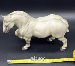 Hagen Renaker Percheron Draft Crusader Ceramic Horse 8 Figure READ REPAIRED