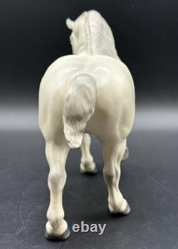Hagen Renaker Percheron Draft Crusader Ceramic Horse 8 Figure READ REPAIRED