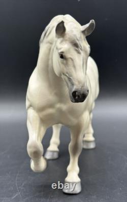 Hagen Renaker Percheron Draft Crusader Ceramic Horse 8 Figure READ REPAIRED