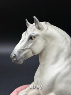 Hagen Renaker Percheron Draft Crusader Ceramic Horse 8 Figure READ REPAIRED