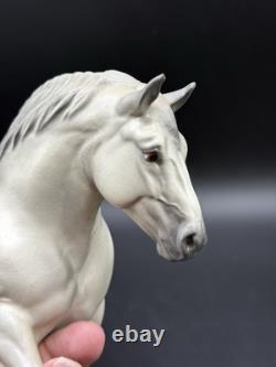 Hagen Renaker Percheron Draft Crusader Ceramic Horse 8 Figure READ REPAIRED
