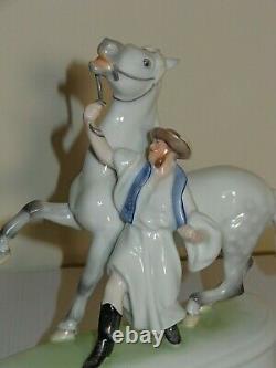 Herend Hungary Porcelain 8 Figurine HORSE & TRAINER #5588