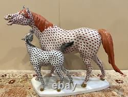 Herend XXL Horse Figurine PONY with MOM MARE & FOAL Black + Rust Fishnet