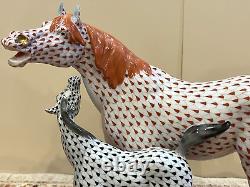 Herend XXL Horse Figurine PONY with MOM MARE & FOAL Black + Rust Fishnet