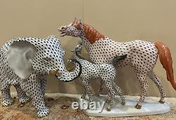 Herend XXL Horse Figurine PONY with MOM MARE & FOAL Black + Rust Fishnet