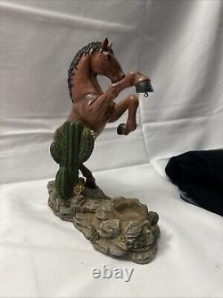 Home Interiors Masterpiece Porcelain Horse Sculpture The Champion With Candle