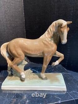 Horse Porcelain Figurine Statue Sculpture Czechoslovakia Signed Wanke Vintage