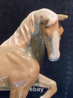 Horse Porcelain Figurine Statue Sculpture Czechoslovakia Signed Wanke Vintage