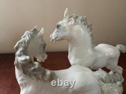 Horse Porcelain Hutschenreuther figurine The Foals by Karl Tutter