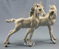 Horse porcelain Hutschenreuther figurine porcelainfigurine pferd two foal