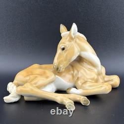 Hutschenreuther H. Achtziger Palomino Horse Colt Foal Porcelain Figurine Germany