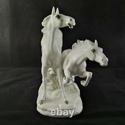 Hutschenreuther Porcelain Figurine of Galopping Horses (Q0068)