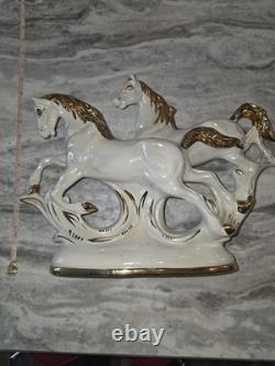 Italian#231 Mid-Century 2 white horses galloping or Capodimonte great condition