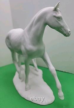 Kaiser Porcelain Figurine Mare With Foal No. 403 White Bisque No Box