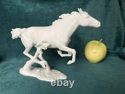 Kaiser Porcelain White Bisque Figurine Horse FINALE G. Bochmann W. Germany