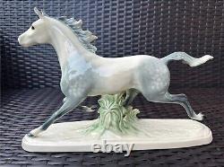 LARGE15''X10''RARE Mid-century Western Germany Handmade Porcelain Horse Figurine