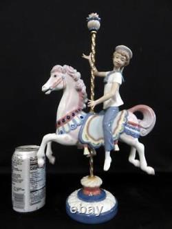 LLADRO Boy On Carousel Horse Porcelain Figurine # 1470 Marinerito en la feria