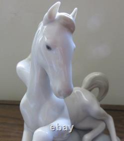 LLADRO Pegasus Horse with Blue Bird Winged Companions Glossy Figurine #6242