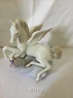LLADRO Pegasus? Winged Companions Figurine Pegasus Horse Bird Porcelain 6242
