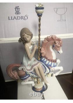 LLADRO Porcelain Figurine Girl On Carousel Horse#1469 NIB RARE