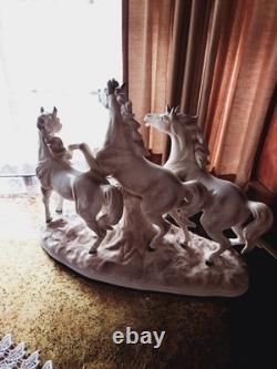 Large ECHT ALTMANN Art Sculpture of RUNNING STALLIONS by J. Stewarle- excellen