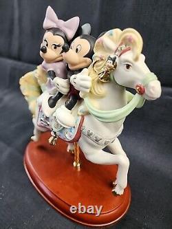 Lenox Disney Mickeys Carousel Horse Romance 2008 Figurine withMinnie Mouse New Box