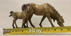 Limited Edition Porcelain Carved Horse And Pony. Numbered 894. Made In Italy