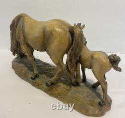 Limited Edition Porcelain Carved Horse And Pony. Numbered 894. Made In Italy