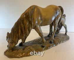 Limited Edition Porcelain Carved Horse And Pony. Numbered 894. Made In Italy