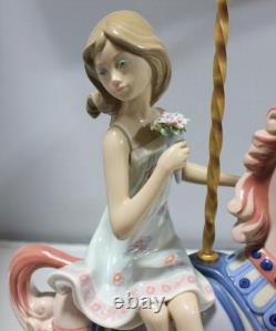 Lladr Porcelain Carousel Figurine 1469