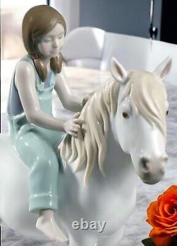 Lladro 01009139 Retired Girl with Pony Horse Figurine #9139 NEW
