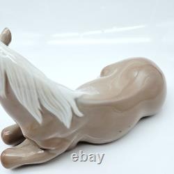 Lladro 1203 Little Horse Resting Porcelain Figurine 1970s No Backstamp