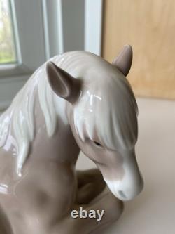 Lladro 1203 Little Horse Resting Retired 1986