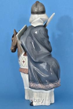 Lladro 6112 Medieval Lord Little Lord on Horse with Shield & Sword-MWOB, RV$470