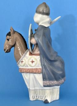 Lladro 6112 Medieval Lord Little Lord on Horse with Shield & Sword-MWOB, RV$470
