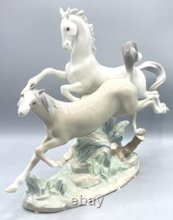 Lladro Figurine 4655 HORSES GALLOPING / HORSE GROUP NO Orig Box / Retired 2000