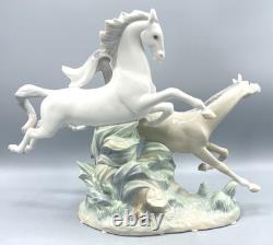 Lladro Figurine 4655 HORSES GALLOPING / HORSE GROUP NO Orig Box / Retired 2000
